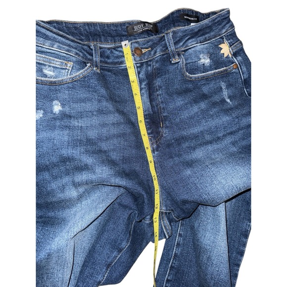 Judy Blue Womens Boyfriend Fit Jeans Sz 16W Blue High Rise Floral Embroidered - Picture 6 of 10